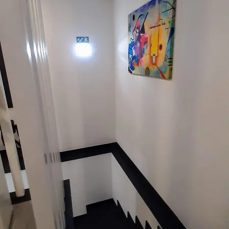 Taska Velha Hostel Mirandela