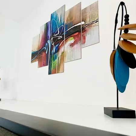 Taska Velha بيت شباب ميرانديلا