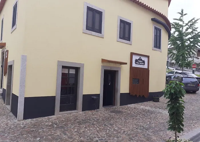 אכסניה Taska Velha *