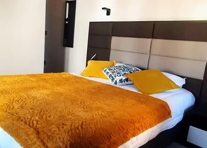 Taska Velha מירנדלה