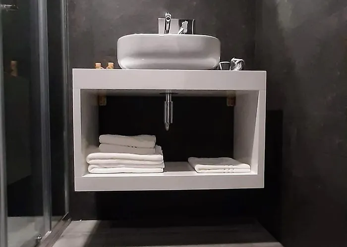 Taska Velha * מירנדלה