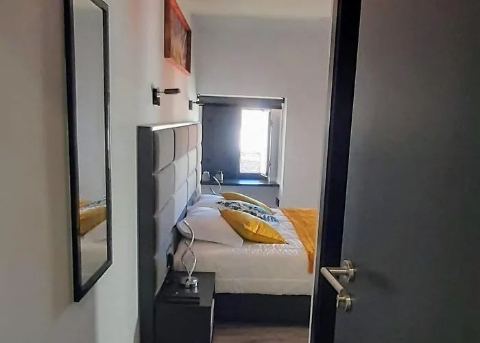 Taska Velha אכסניה *